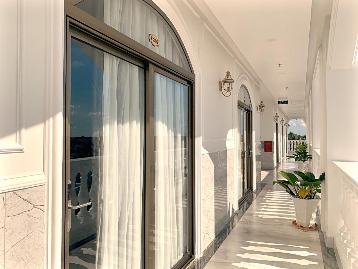 Thuan Phat Hotel Soc Trang Exterior photo