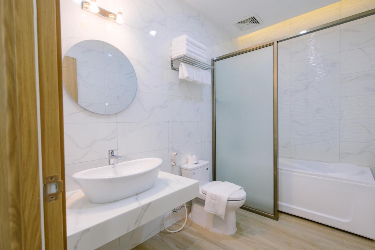 Thuan Phat Hotel Soc Trang Exterior photo